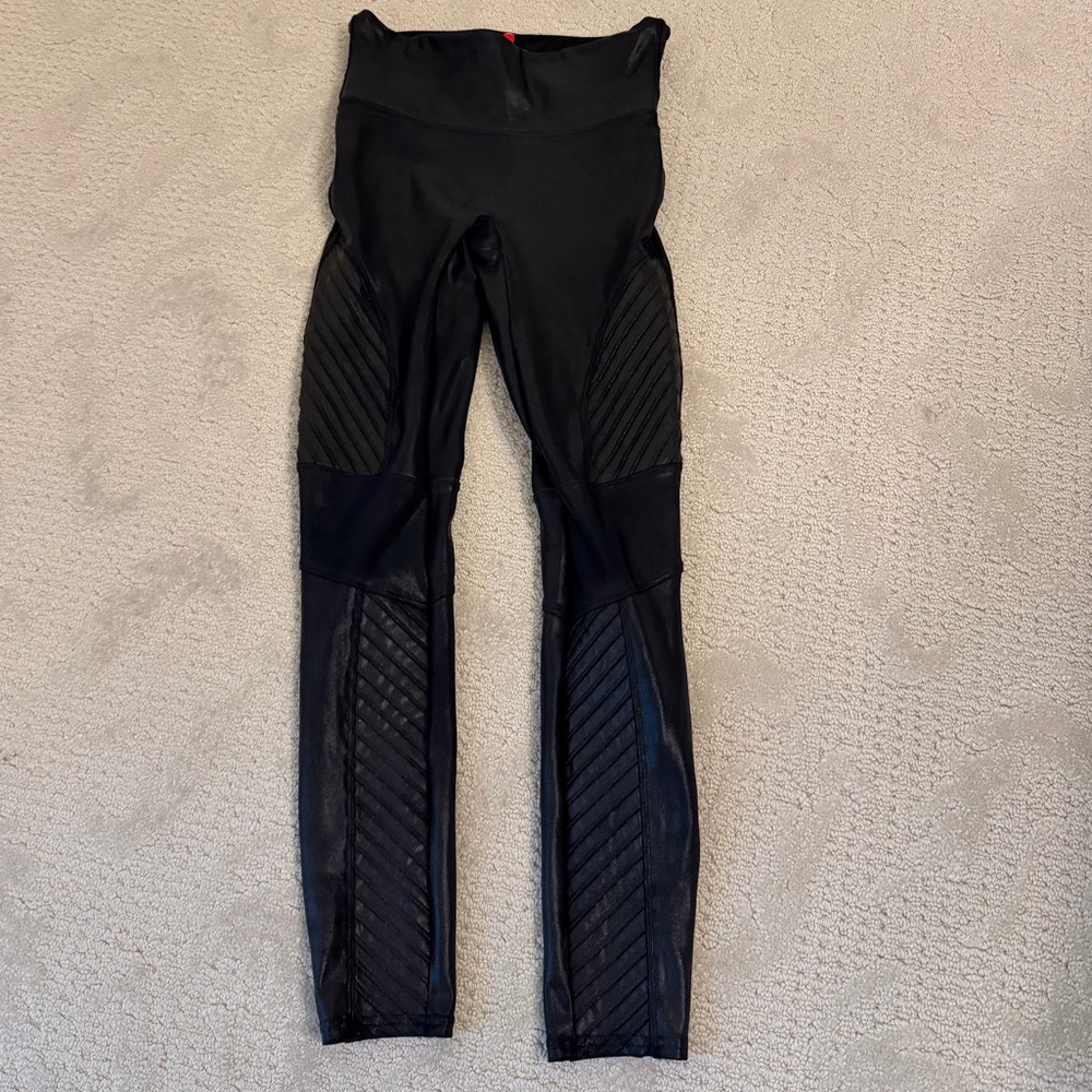 Spanx Moto Leather Legging Size SP - Picture 6 of 8